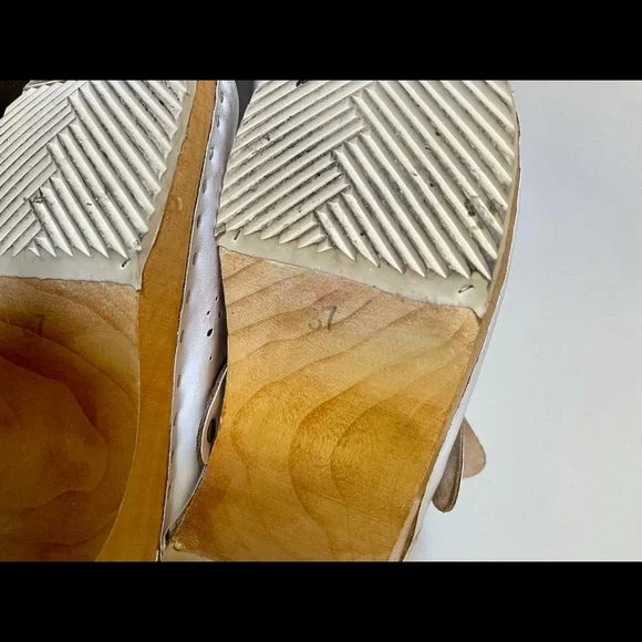 Vintage Swedish Orthopedik White Leather Clogs - Picture 6 of 6